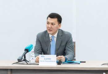 Ауыл әкімдерінің корпусы айтарлықтай жаңарды  - Ерлан Қарин