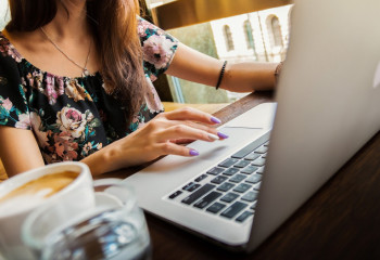 Астанада жас қыздың кофесіне есірткі салған азамат ұсталды