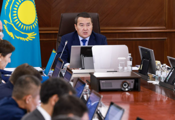 Free school meals to be provided to all primary school children in Kazakhstan