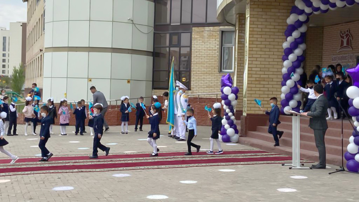 Оқушы қауіпсіздігі, мұғалім тапшылығы: Астана жаңа оқу жылына дайын ба?