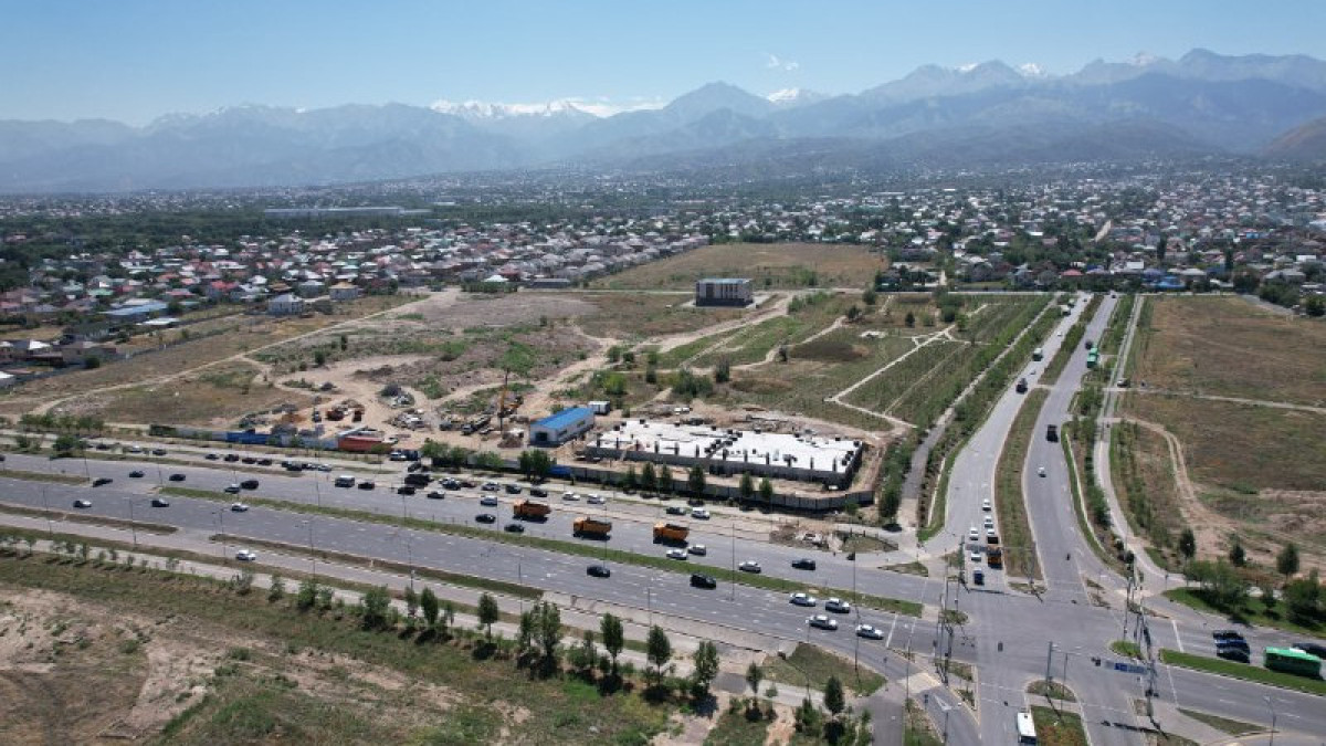 В одном из микрорайонов Алматы после 10 лет ожиданий появилась питьевая вода