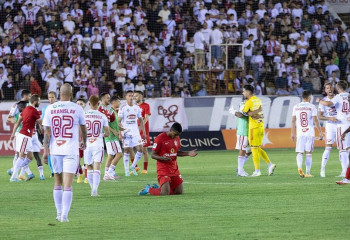 Футбол: «Ақтөбе»  үшінші іріктеу сатысында жарыстан шығып қалды