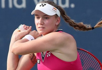 Елена Рыбакина Цинциннати турниріндегі матчты жалғастырудан бас тартты