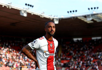 Англия мен «Арсеналдың» жұлдызды ойыншысы карьерасын аяқтайды