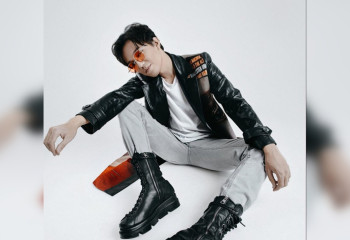 Димаш Кудайберген: «Мама мне сказала, не целуйся»