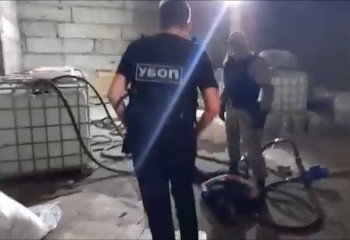 Группа лиц занималась незаконной поставкой спирта в Усть-Каменогорске