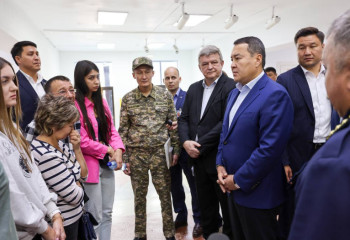 Үкімет басшысы Қарағандыда қаза болған кеншілердің отбасымен кездеседі