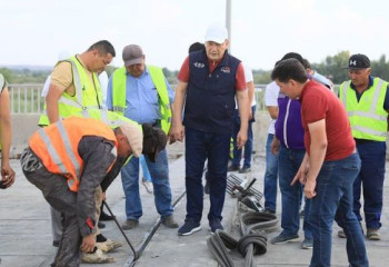 В Актобе продолжается строительство 65 км дорог