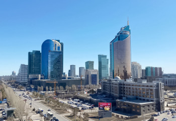 Астанадағы көшелерге бәрі ата-бабасының атын бергісі келеді – мәслихат төрағасы