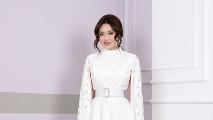  instagram.com/erke_esmahan 