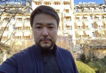 К 7 годам проговорили основателя 