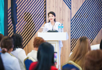 Об особенностях женского лидерства в здравоохранении рассказала Ажар Гиният