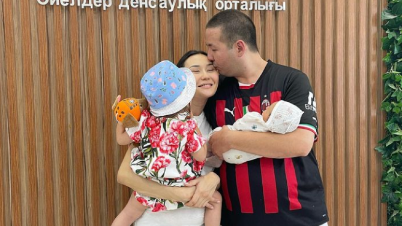  instagram.com/aissaulebakytbek 