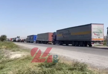 Скопление грузовиков на границе с Кыргызстаном прокомментировали в КНБ