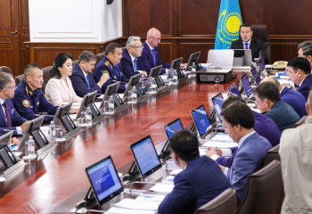 Alikhan Smailov instructs to control coal sales points, its quality and reasonableness of prices before heating season