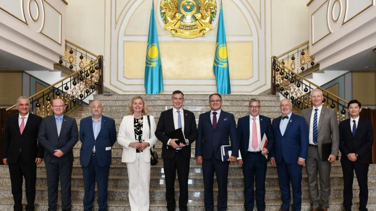 Казахстан и Европейский Союз укрепляют сотрудничество в двустороннем и региональном форматах