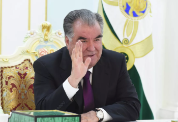 Тәжікстан президенті жұмыс сапарымен Қазақстанға келеді