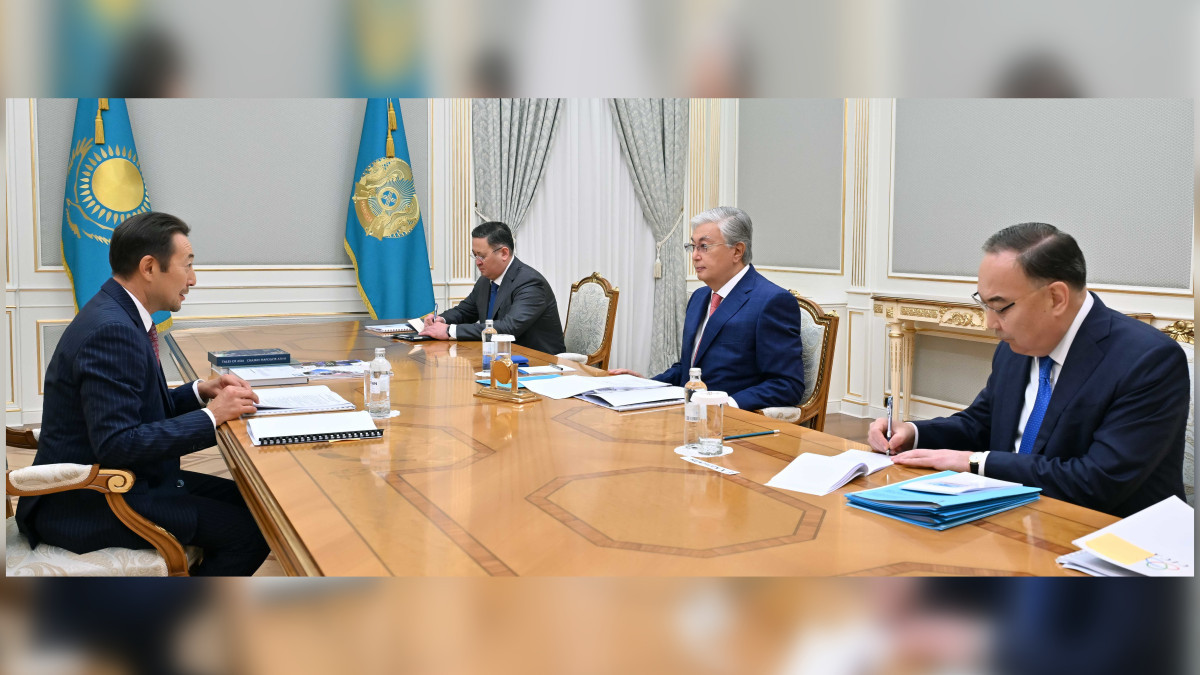 Президент Казахстана встретился с Генеральным секретарем СВМДА