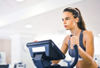 Аптасына қанша рет спортпен шұғылдану керек? Маман жауап берді