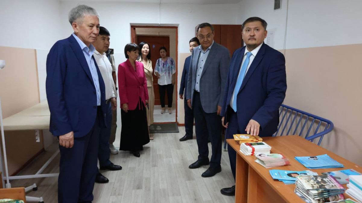 Продолжается проверка общежитий – министр посетил Алматы