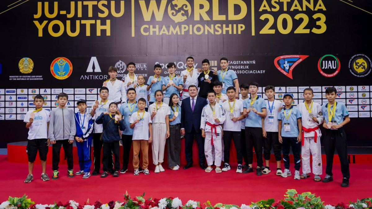 Астанада  джиу-джитсудан  әлем чемпионаты мәресіне жетті
