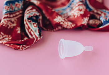 Забота о женском здоровье: Как выбрать менструальную чашу