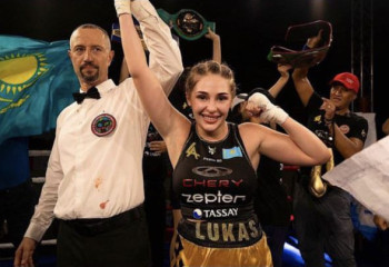 Ангелина Лукас: 