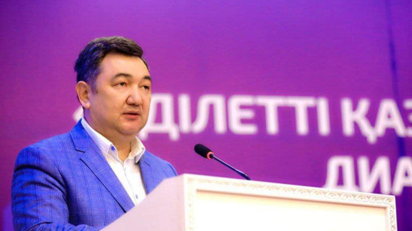  facebook.com/darhan.hidirali 