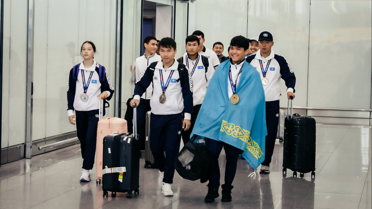 Казахстанские дзюдоисты вернулись с чемпионата мира с медалями
