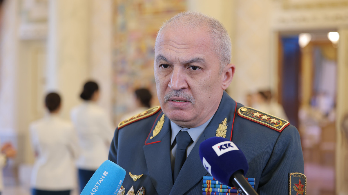 Что делают казахстанские военные на границе Беларуси и Украины, объяснил министр обороны РК