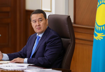Премьер-министр Алихан Смаилов отчитался перед депутатами о реализации Послания Главы государства