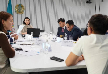 Экология министрі Зүлфия Сүлейменова азаматтарды жеке қабылдады