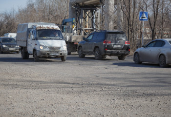 «Жемқорлық белең алып тұр, бәсеке де жоқ»: Тоқаев жол сапасын сынады