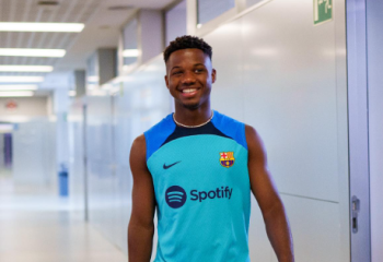 «Барселона» Ансу Фатиді ағылшын клубына жалға берді