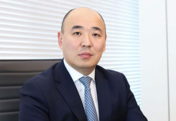 Өнеркәсіп және құрылыс министрі тағайындалды