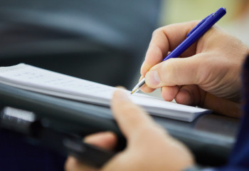 «Балаңызды университетке түсіріп беремін». Қызылорда тұрғындарды алдаған алаяқ ұсталды