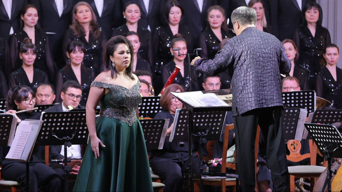  astanaopera.kz 