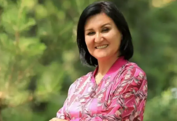 Ажырасқан әйелдерді қоғамның қалдығына теңеген журналист бұлай деуінің себебін түсіндірді