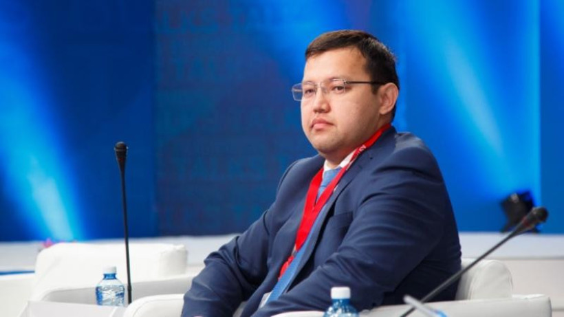  Әлеуметтік желіден 