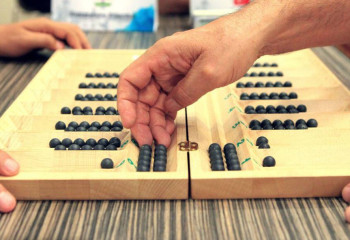 Рекорд Гиннеса по игре в тогызкумалак хотят установить в Казахстане