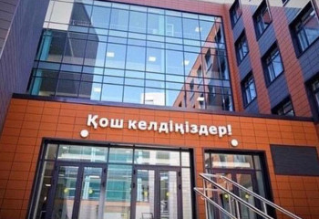Астанада үш ауысымды мектеп мәселесі қалай шешіледі