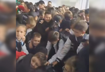 Давка сотен детей в школе Кокшетау: руководство школы привлечено к дисциплинарной ответственности