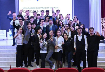 Саясат Нурбек встретился со студентами Актюбинского вуза