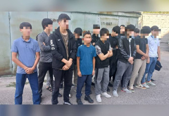 Алматыда заңсыз жүрген кәмелетке толмаған тәжік балалары ұсталды