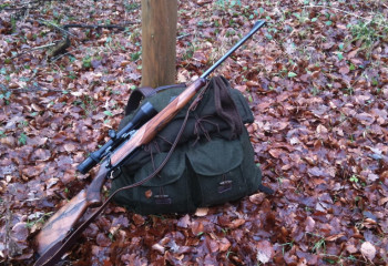 СҚО-да әкесімен бірге аңға шыққан бала байқаусызда өзіне оқ атты