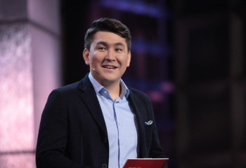 Донбасқа барған әзілкеш Азамат Мұсағалиевтің басы дауға қалды