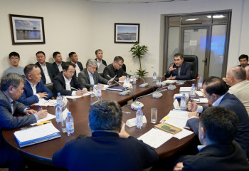 Су ресурстары және ирригация министрі сала ардагерлерімен кездесті