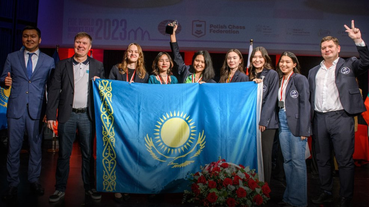 Казахстан завоевал историческую медаль на чемпионате мира по шахматам