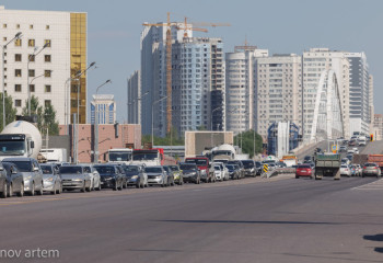 Астана әкімі көлік кептелісі мәселесі қалай шешілетінін айтты