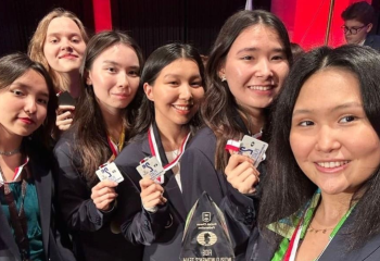 Президент қазақстандық шахматшы қыздарды құттықтады